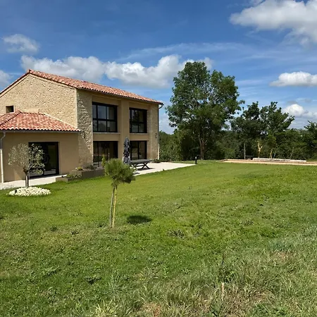 La Choule Hébergement de vacances *
